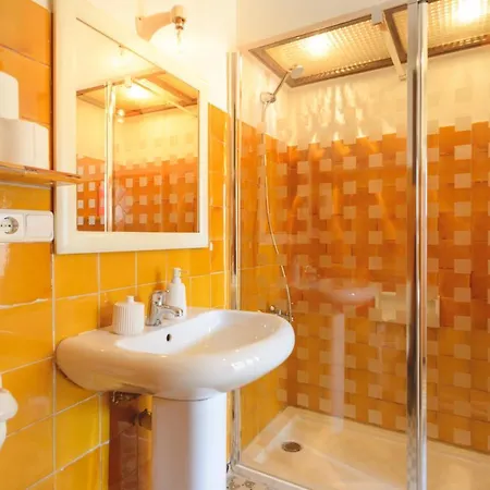Apg Palau Salieti 3 Apartment Girona